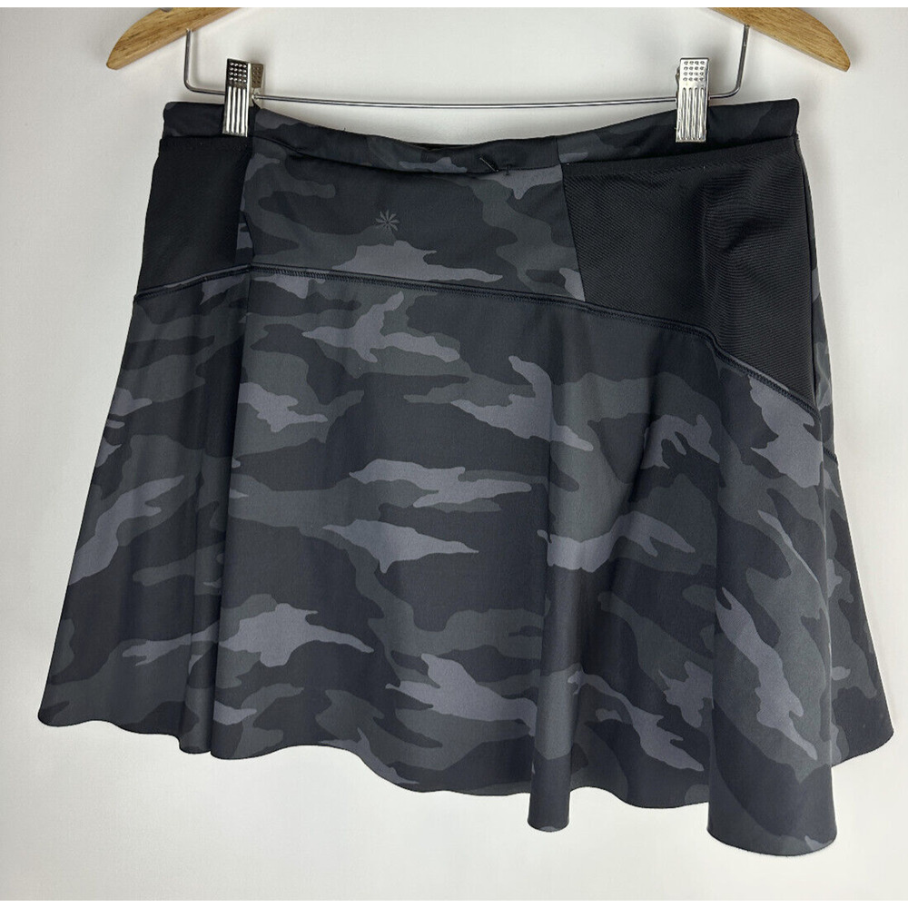 Athleta Camo Match Point Skort Shorts + Skirt Stretch Gripper Liner Women Medium - Picture 9 of 16